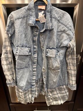 Acid Wash Denim & Plaid Button-Up Jacket - Light Blue